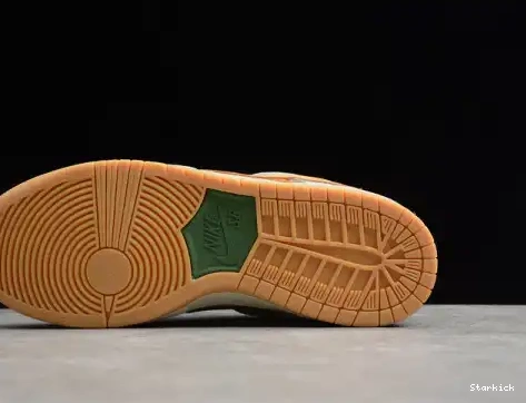 SB CD2563-002 Nike Low Safari Dunk 0520